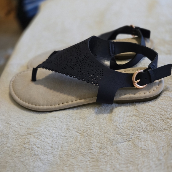 Lauren Conrad Navy Sandals like new - Picture 3 of 7